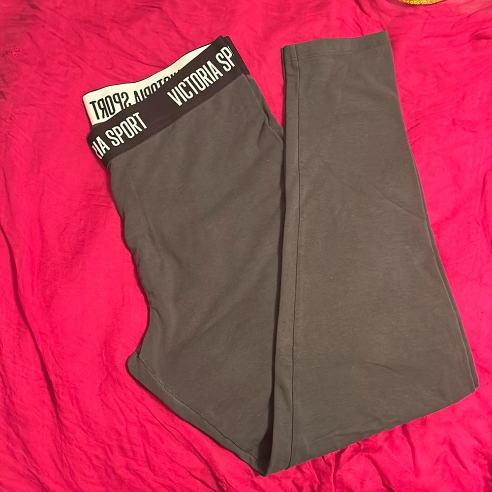 VS sport leggings